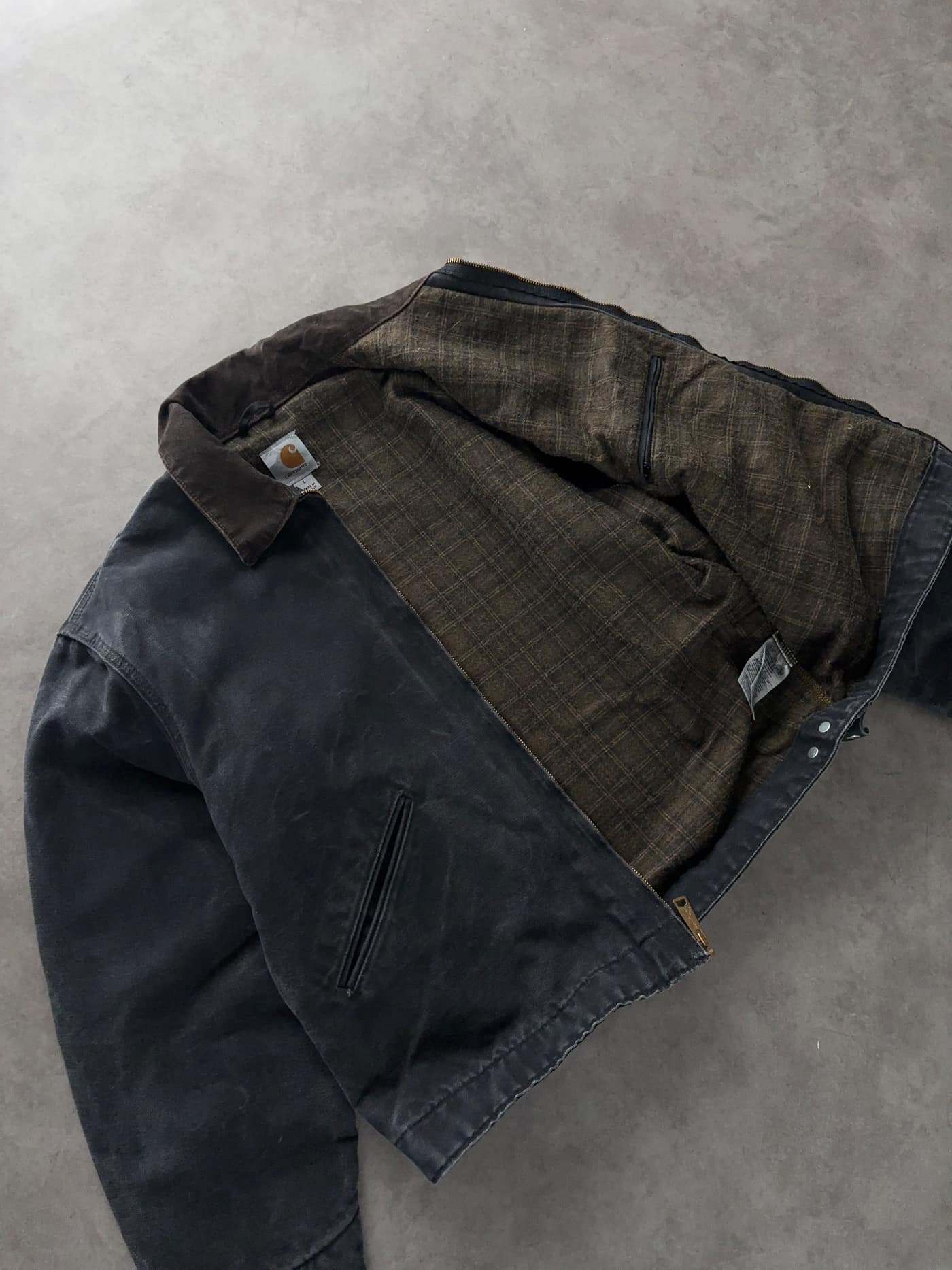 Carhartt Vintage Carhartt J97 Detroit Jacket Made In Mexico - vista 2 - Fabricsonder