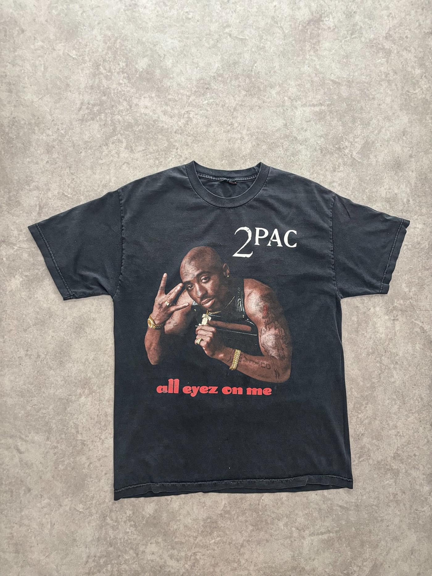 Tupac Vintage Original Tupac Sunfaded And Distressed T Shirt - Good - Fabricsonder