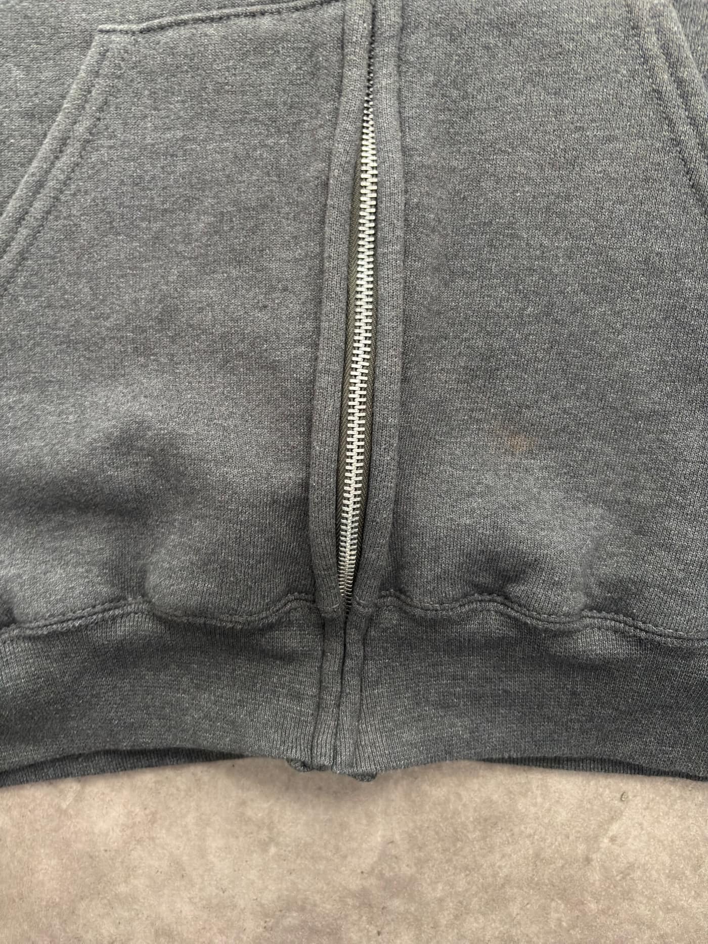 Russell Athletic Vintage Russell Athletic Zip Up Hoodie - view 4 - Fabricsonder